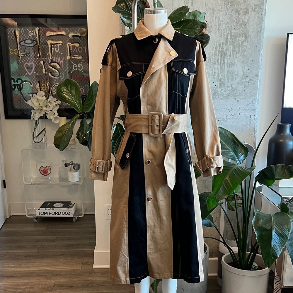 Karen Millen Black and Tan Utility Trench Coat